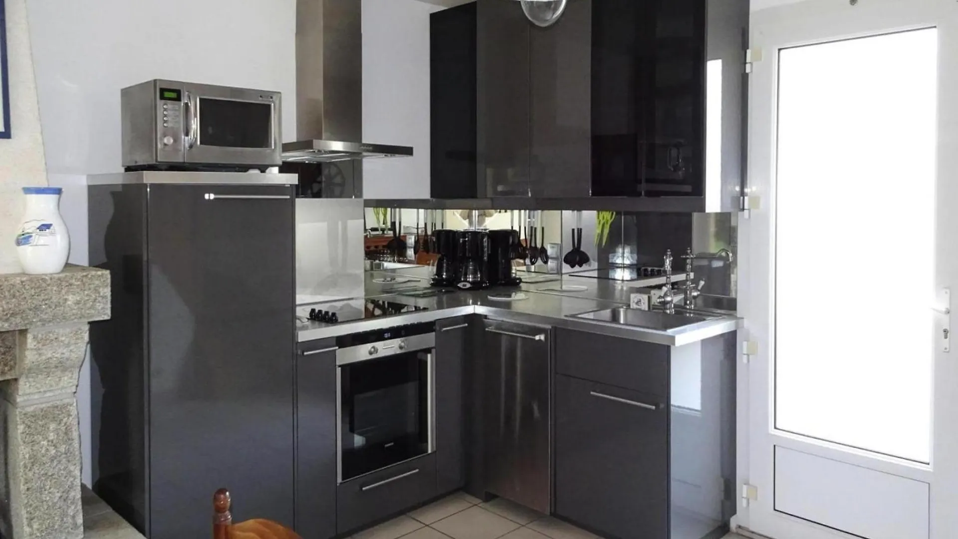 Villa Semi-Detached House, Damgan 0*,